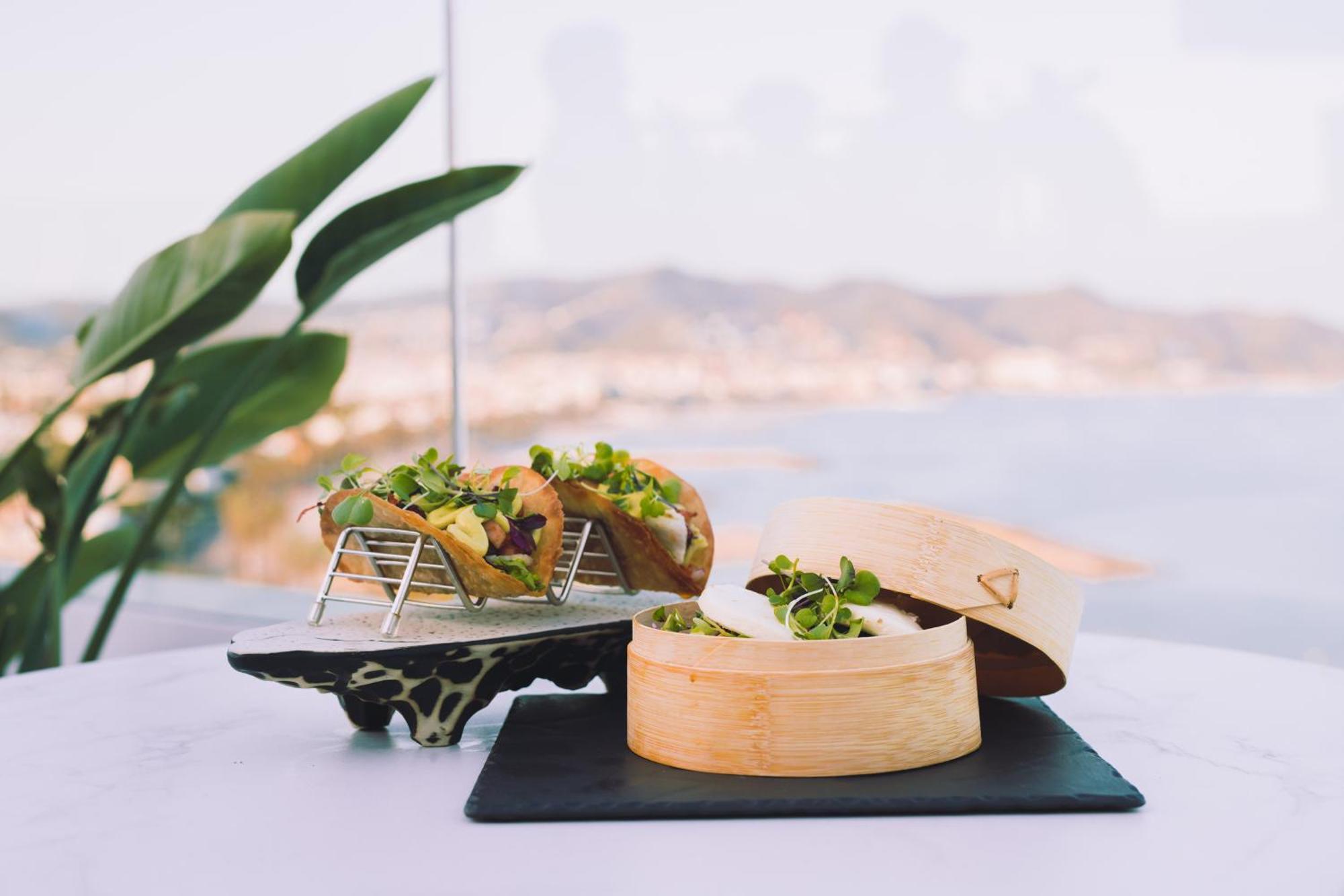 Me Sitges Terramar Exterior foto Dim sum